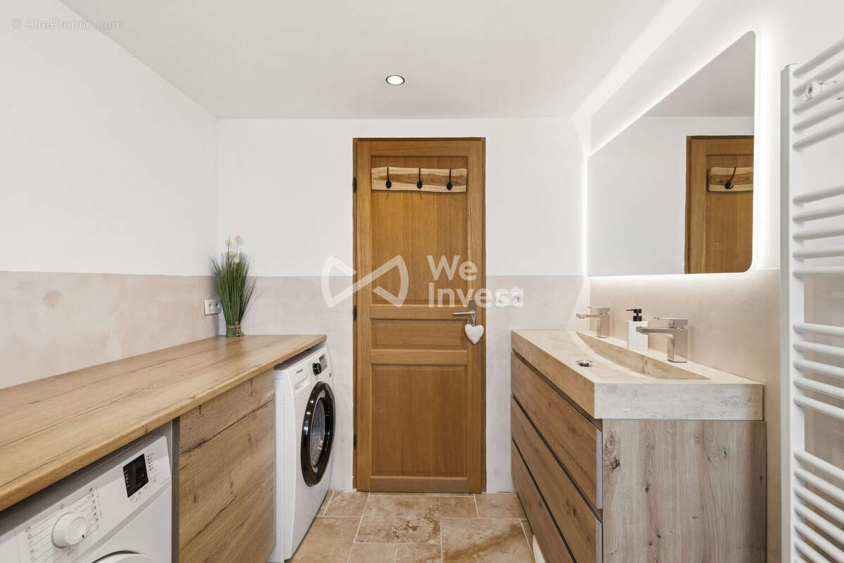 Maison 66 m² à Cogolin  - photo 6