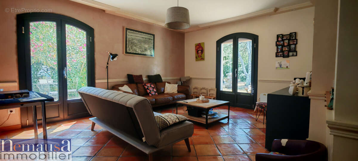 Maison à NIMES
