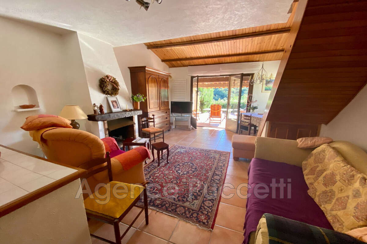 Appartement à VENCE