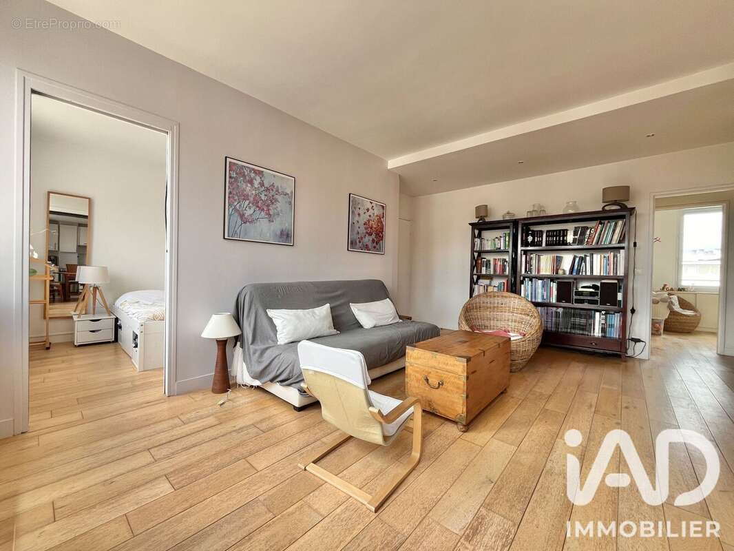 Photo 3 - Appartement à MONTROUGE