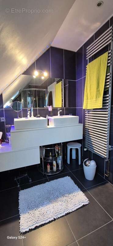 Maison à QUESNOY-SUR-DEULE