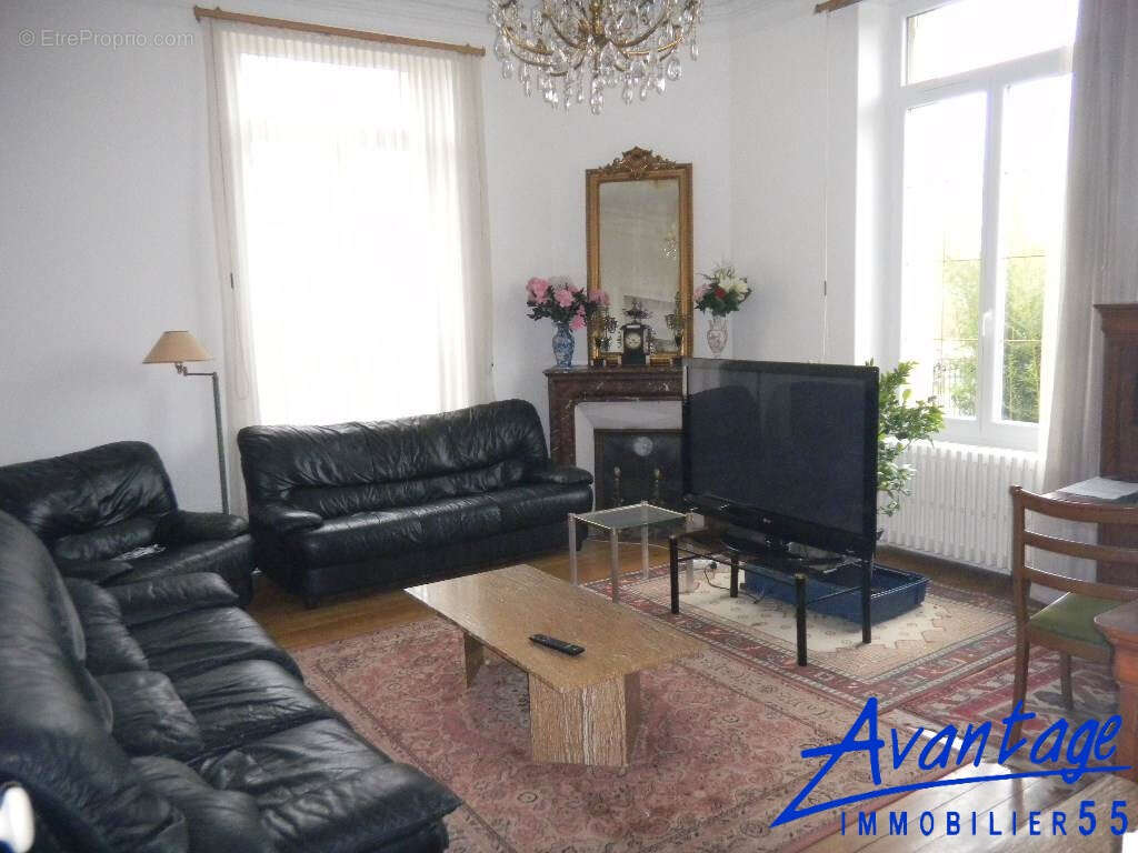 Maison à REVIGNY-SUR-ORNAIN