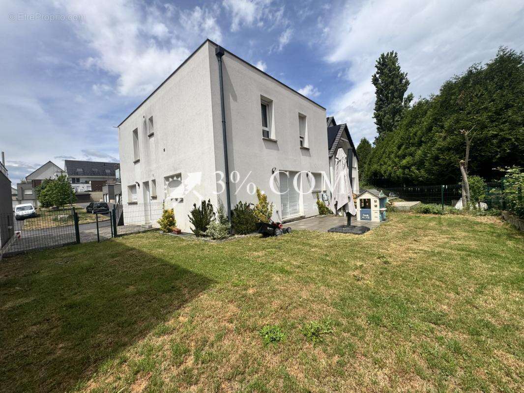 3%.COM lumineux 3 pièces 69m2 rez-de-jardin + garage et park - photo 18