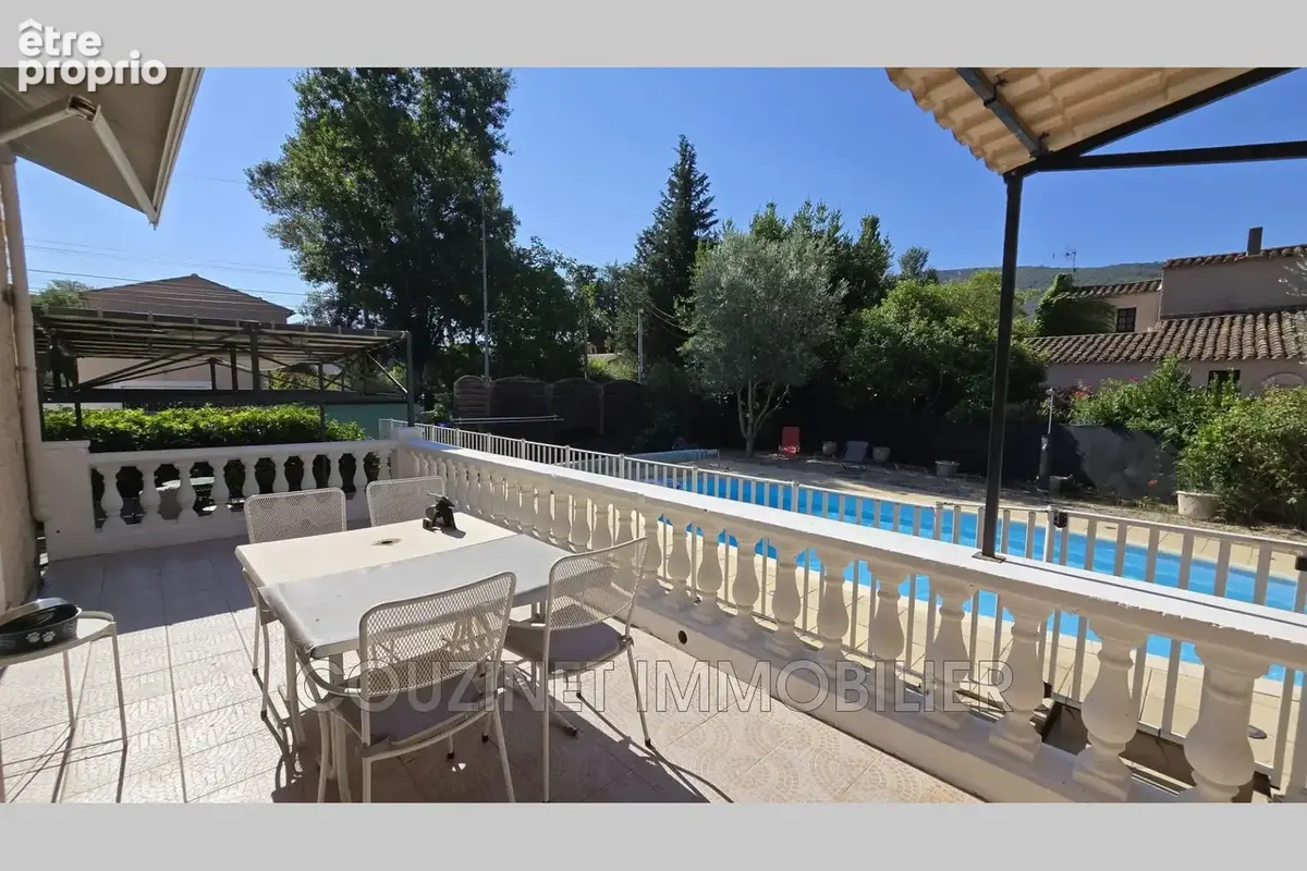 Maison 6 pièces 152 m² à vendre à Signes (83870) - photo 9