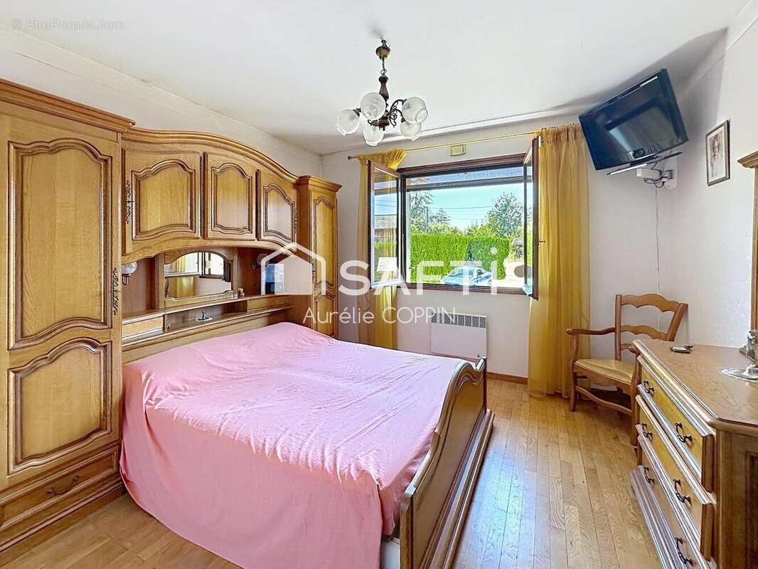 Maison 120 m² à Tignieu-Jameyzieu  - photo 8