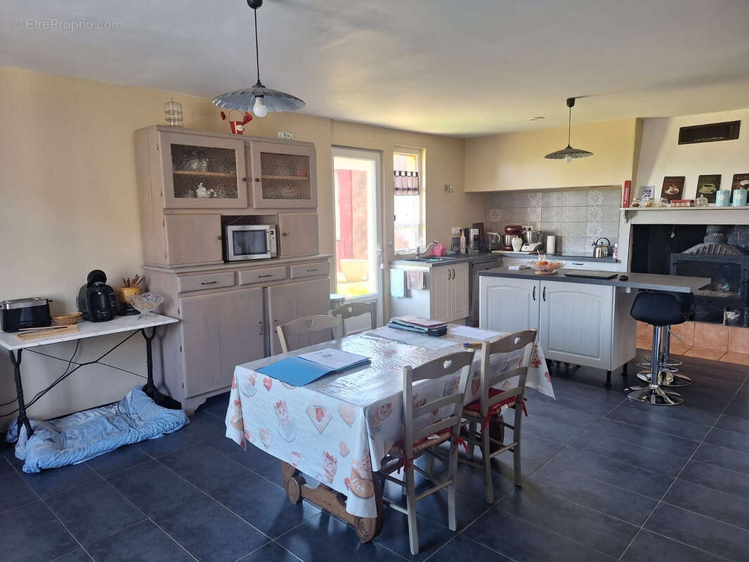 Maison à MONSEMPRON-LIBOS