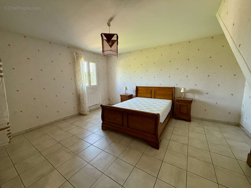 Maison à SAINT-SATURNIN