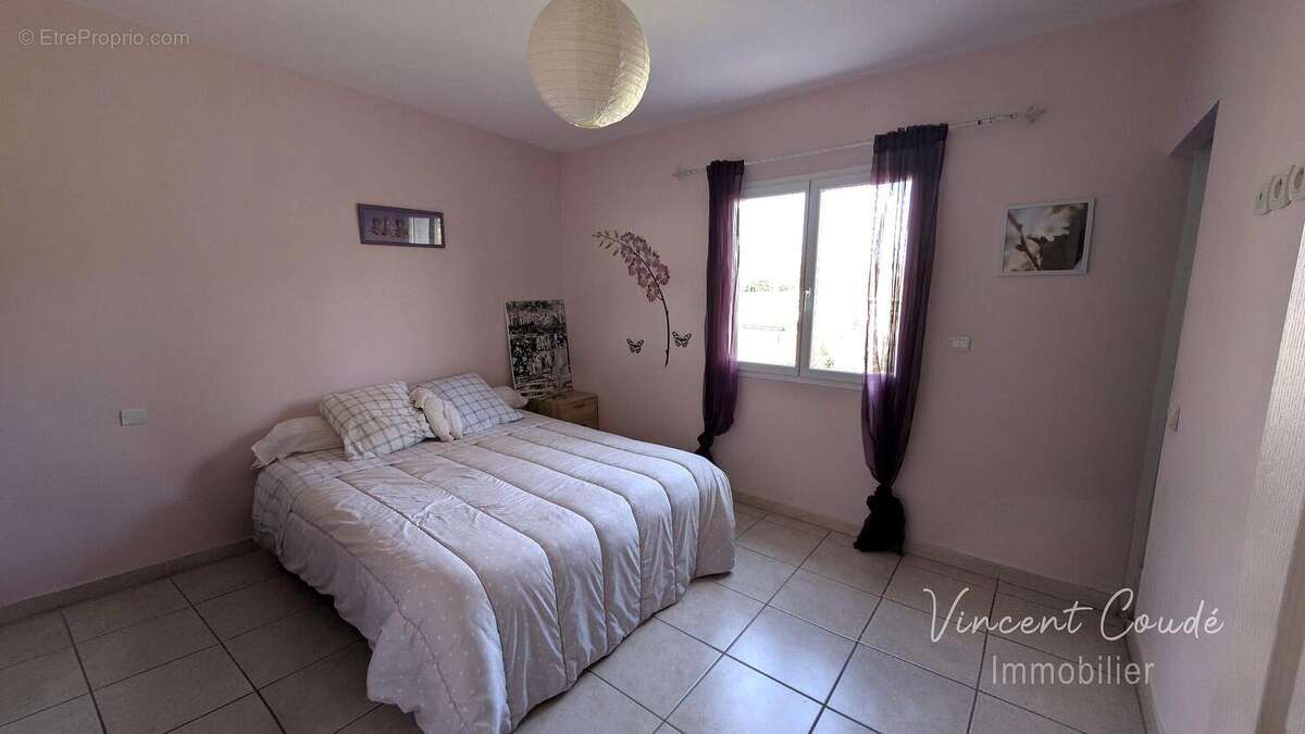 Maison à SAINT-MARTIN-DE-LONDRES