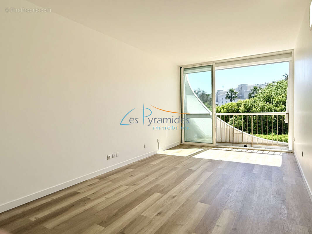 Appartement à LA GRANDE-MOTTE