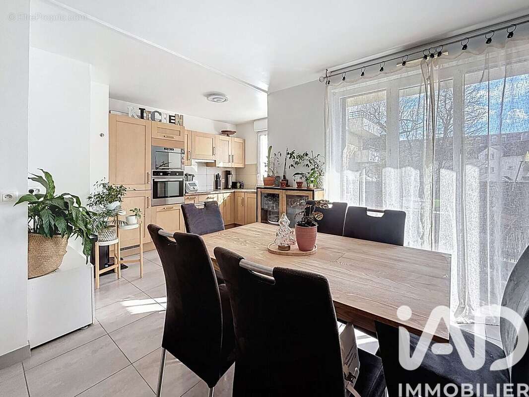 Photo 3 - Appartement à VIRY-CHATILLON