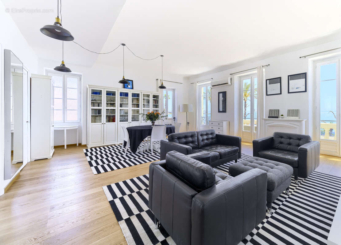 Appartement à CAGNES-SUR-MER