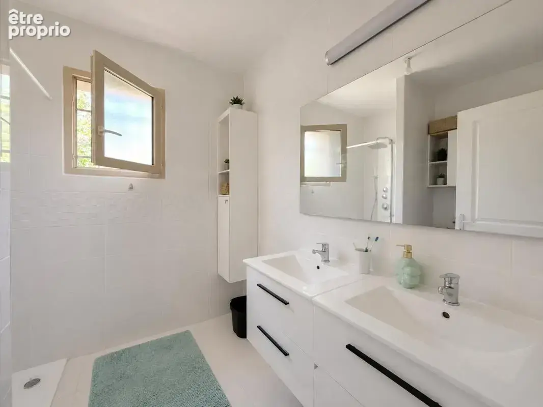 Maison familiale de plain-pied avec jardin clos - CASTELNAUDARY - photo 4