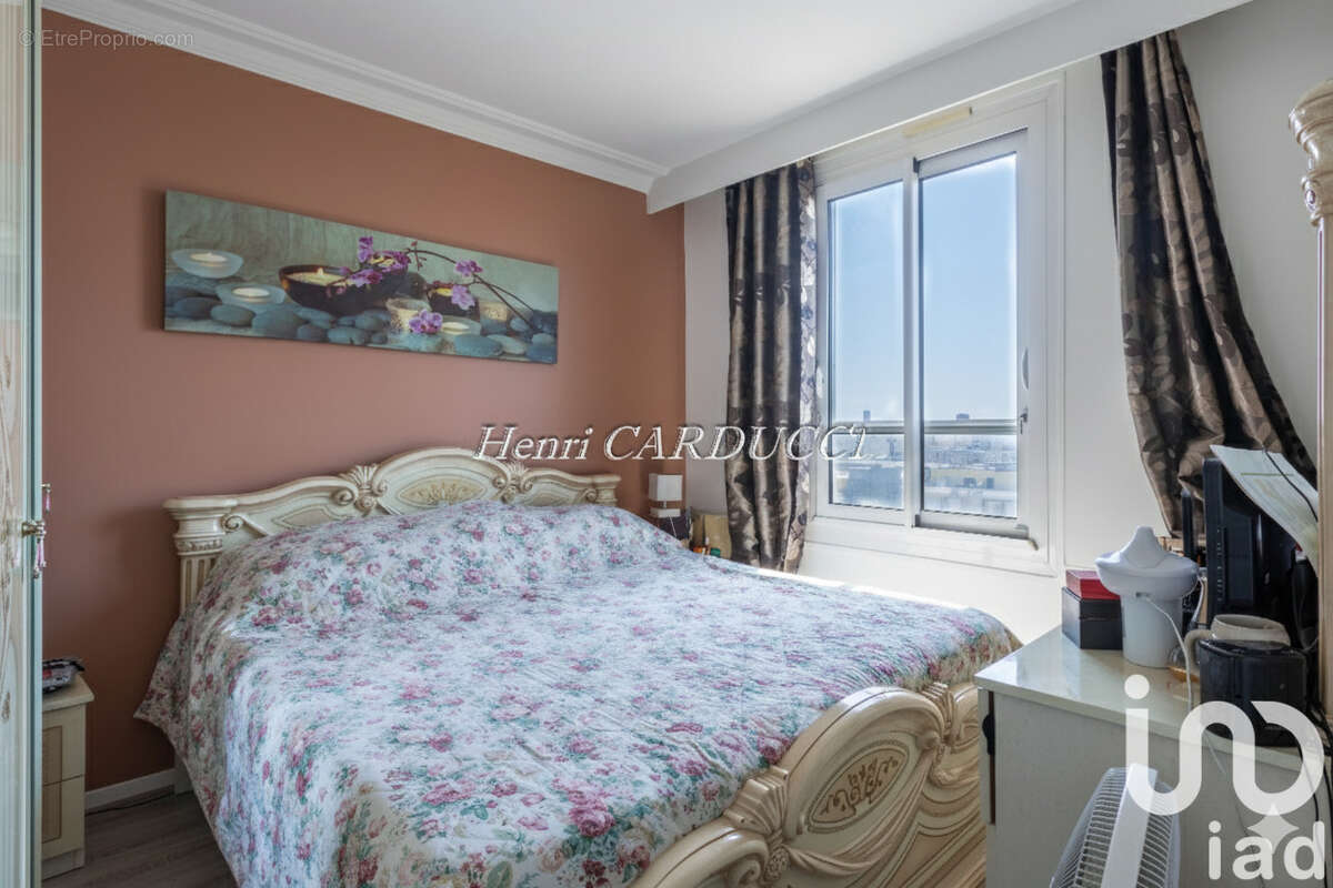 Photo 7 - Appartement à ASNIERES-SUR-SEINE