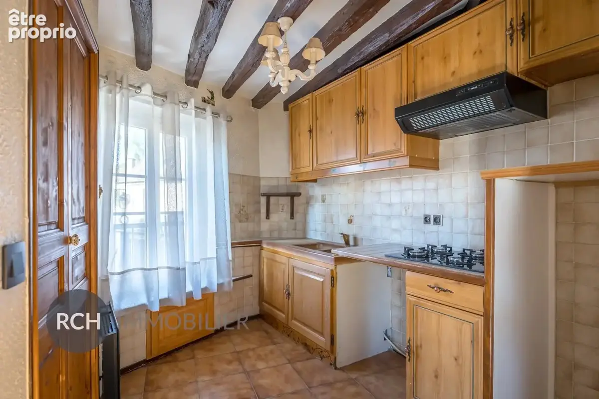 Montfort-l'Amaury - Bel appartement lumineux situé au dernier étage - photo 6