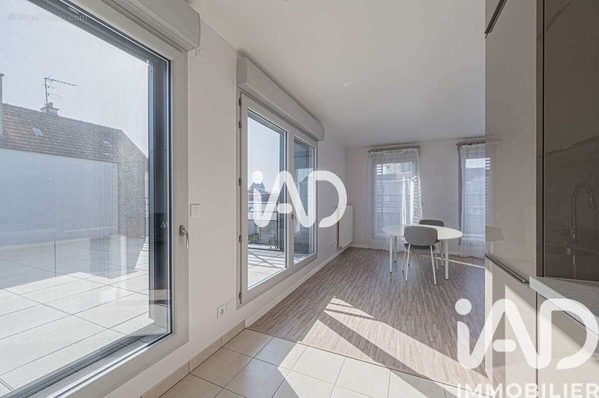 Photo 7 - Appartement à LAGNY-SUR-MARNE