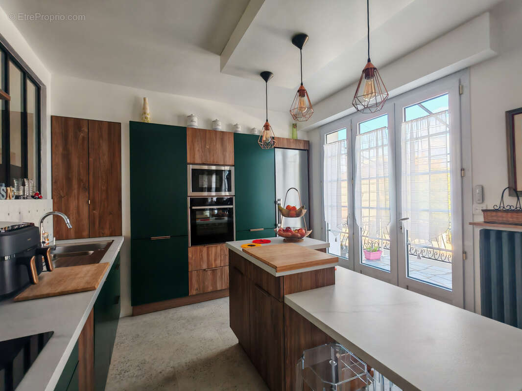 Maison à SAINT-GEREON