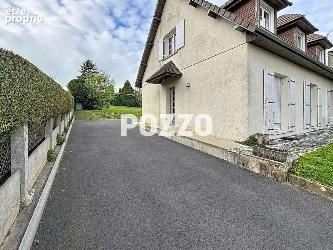 Coutances maison dans Résidence calme, 900 mètres du centre ville, 150 m2 environ, terrain de 900 m² - photo 17