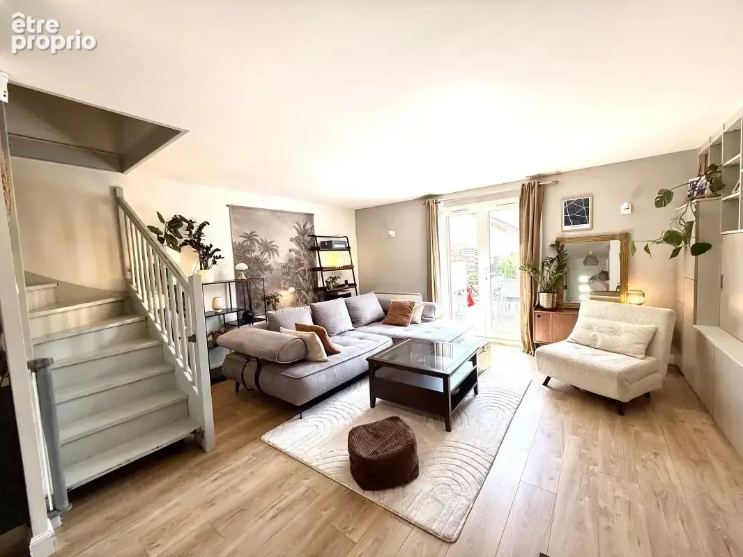 Maison 5 pièces 106 m² à vendre à Guyancourt (78280) - photo 2