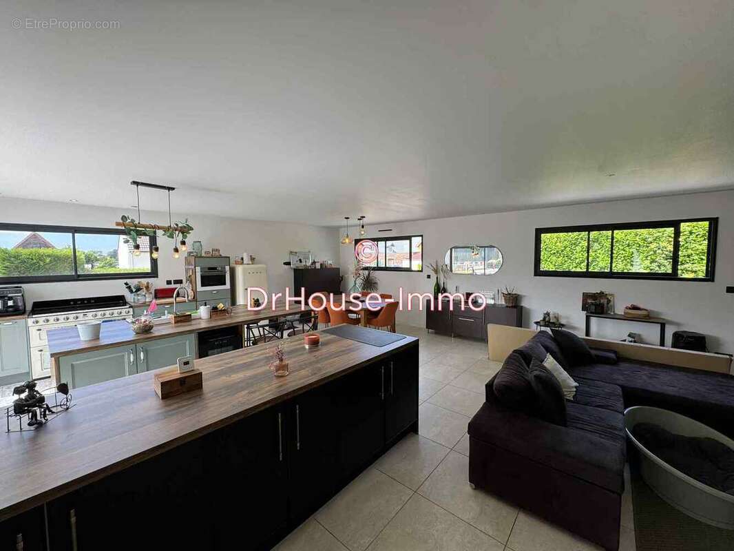 Maison à AUQUEMESNIL