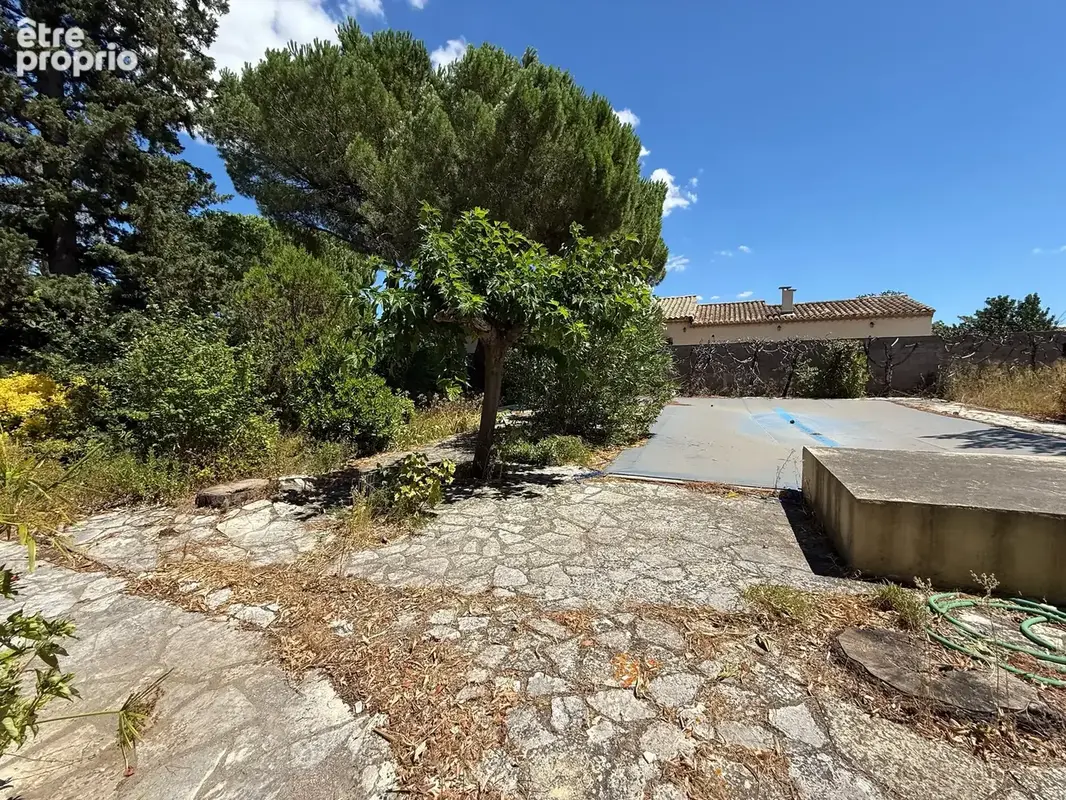 Maison de plain pied  avec piscine sur 2420 m2 de terrain arbore - photo 33
