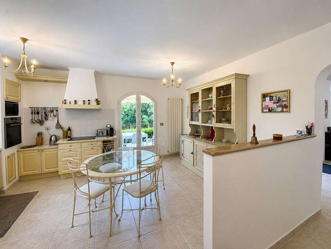 Maison à SANTA-MARIA-POGGIO