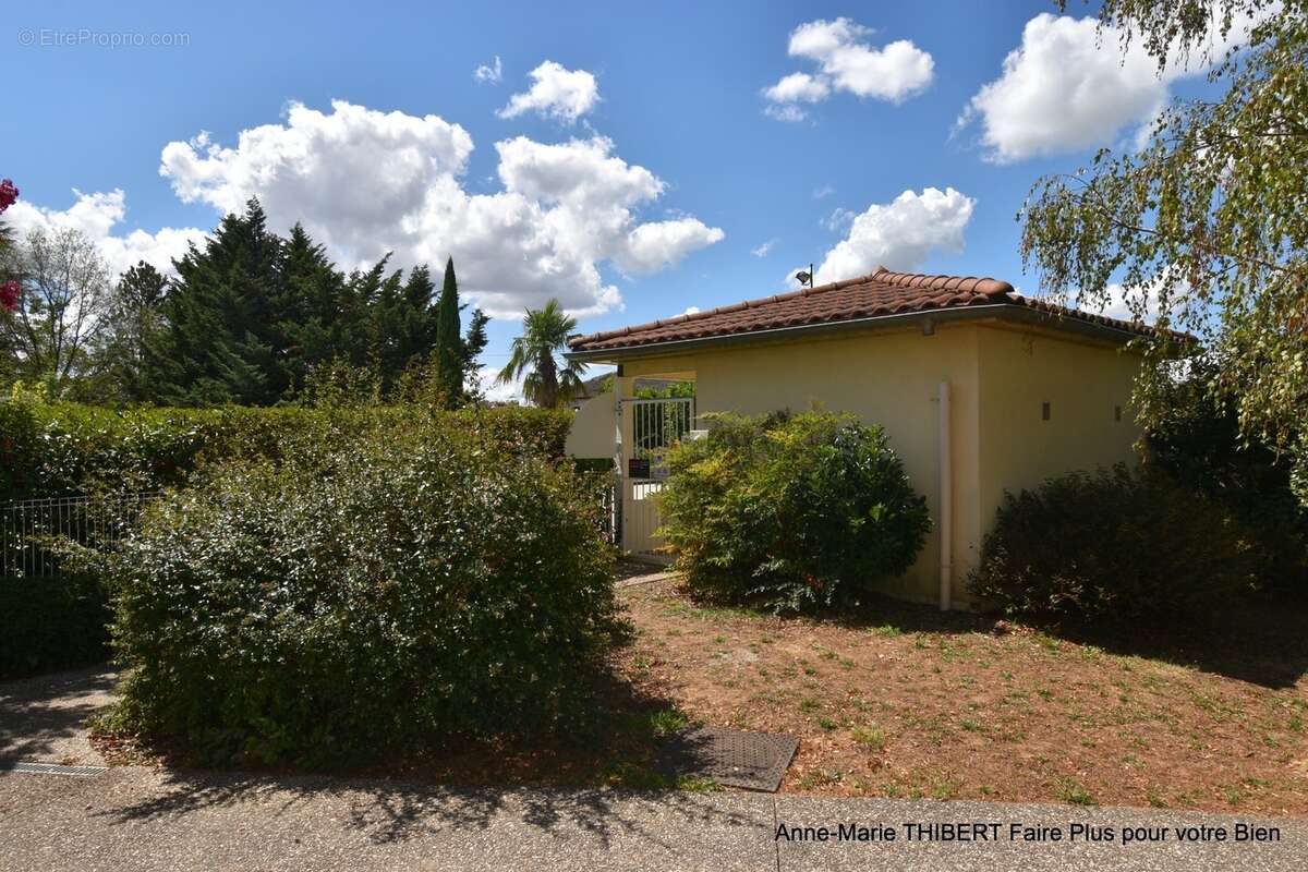 Appartement à vendre 3 pièces MEYZIEU (69) avec balcon, cave et garage - photo 30
