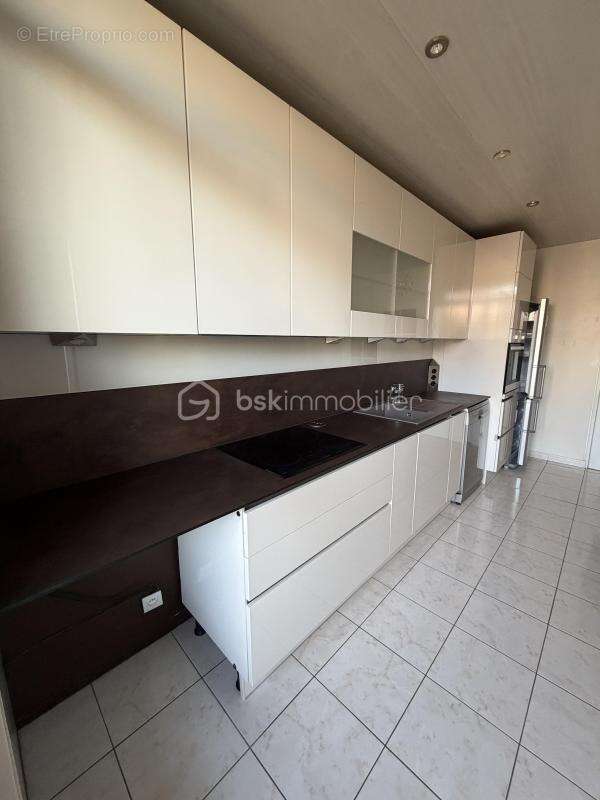 Appartement à BALLAINVILLIERS