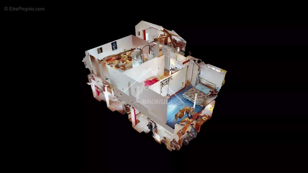 Maison à COUTANSOUZE