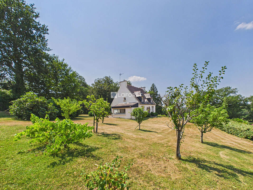Exclusivité  :  Maison Saint Evarzec 7 pièce(s) - photo 20