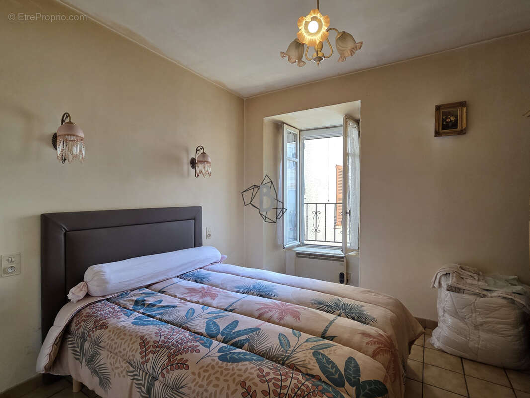 Immeuble - 235m2 - Réquista - photo 19