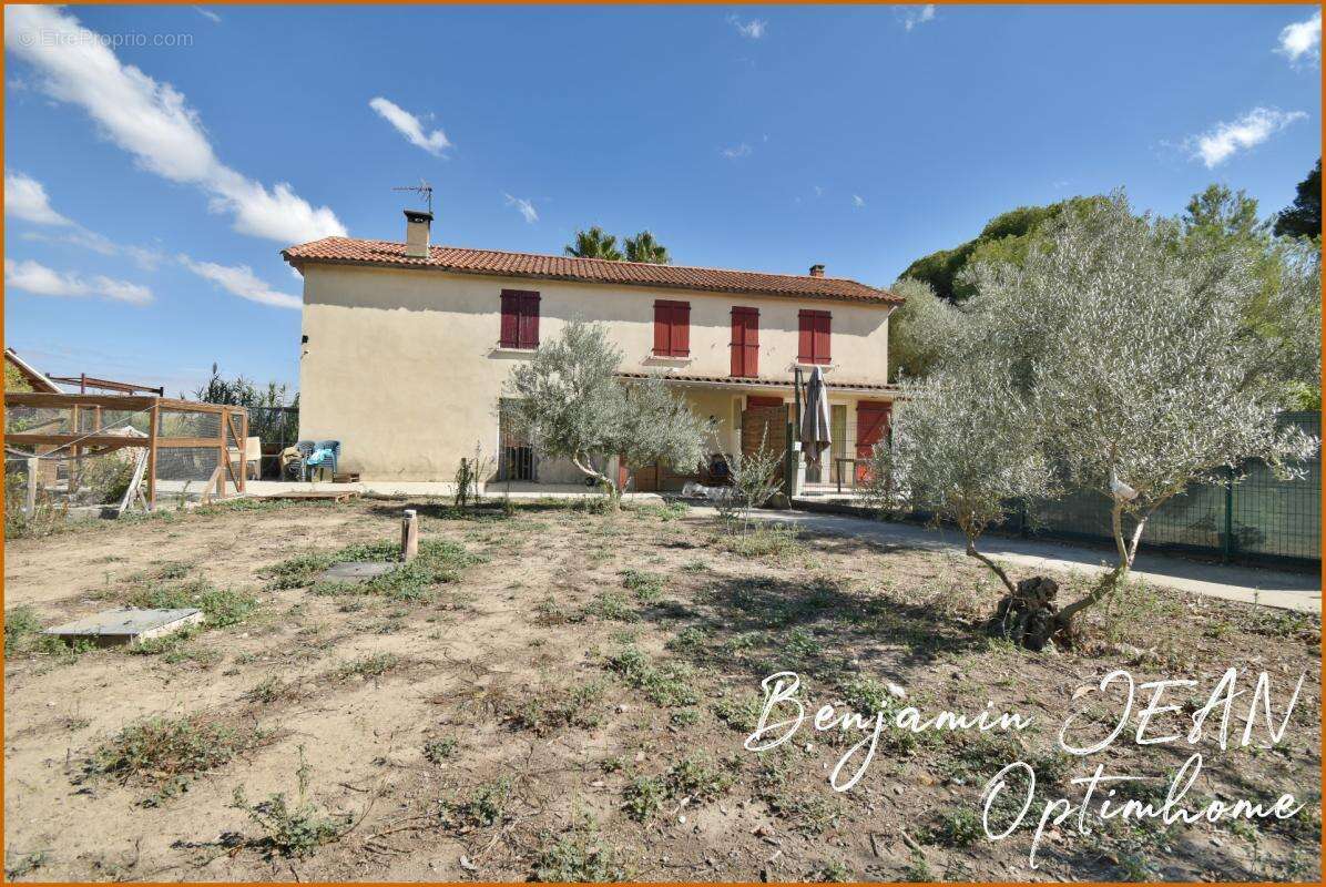 Maison 160 m² à Vendres  - photo 4