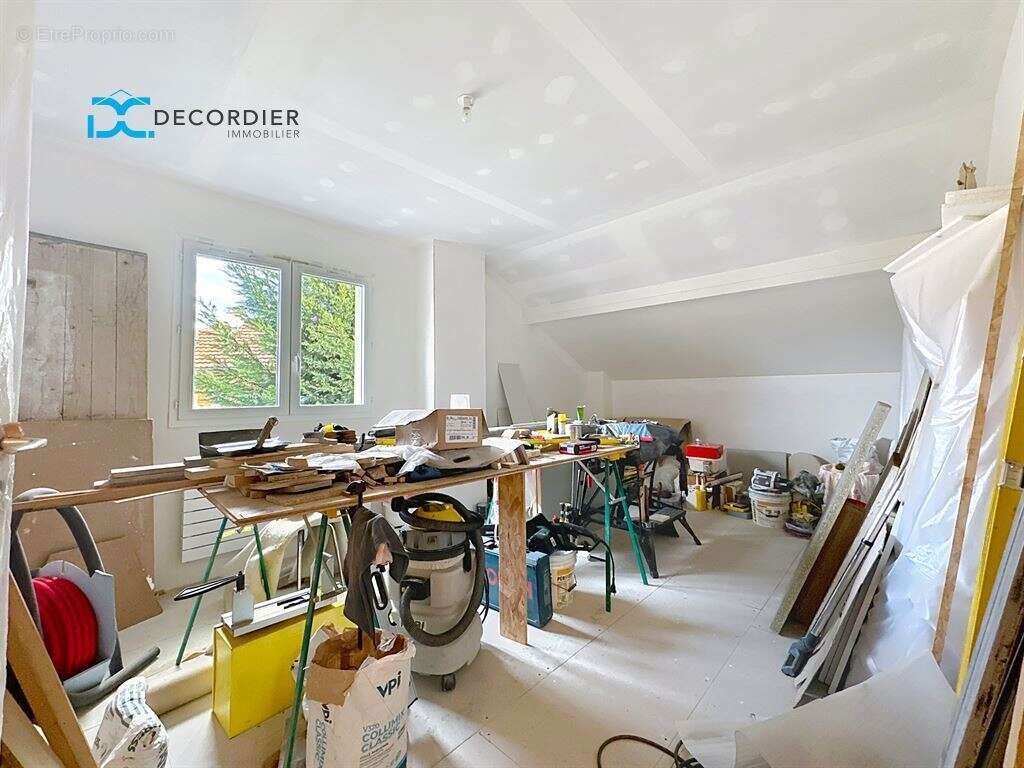 Maison à CHAMPANGES