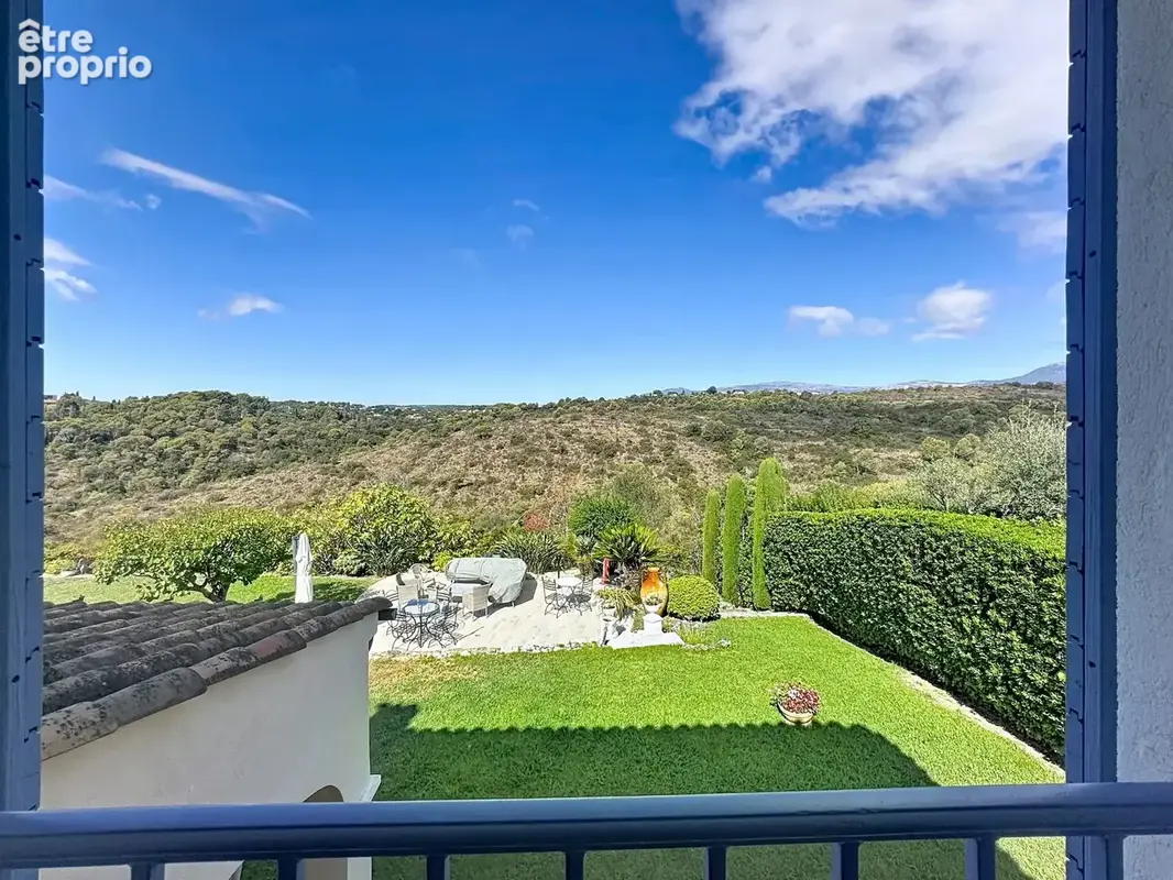 Sur la Côte d'Azur, villeneuve-Loubet limite Biot, calme jardin garage, parking, piscine - photo 2