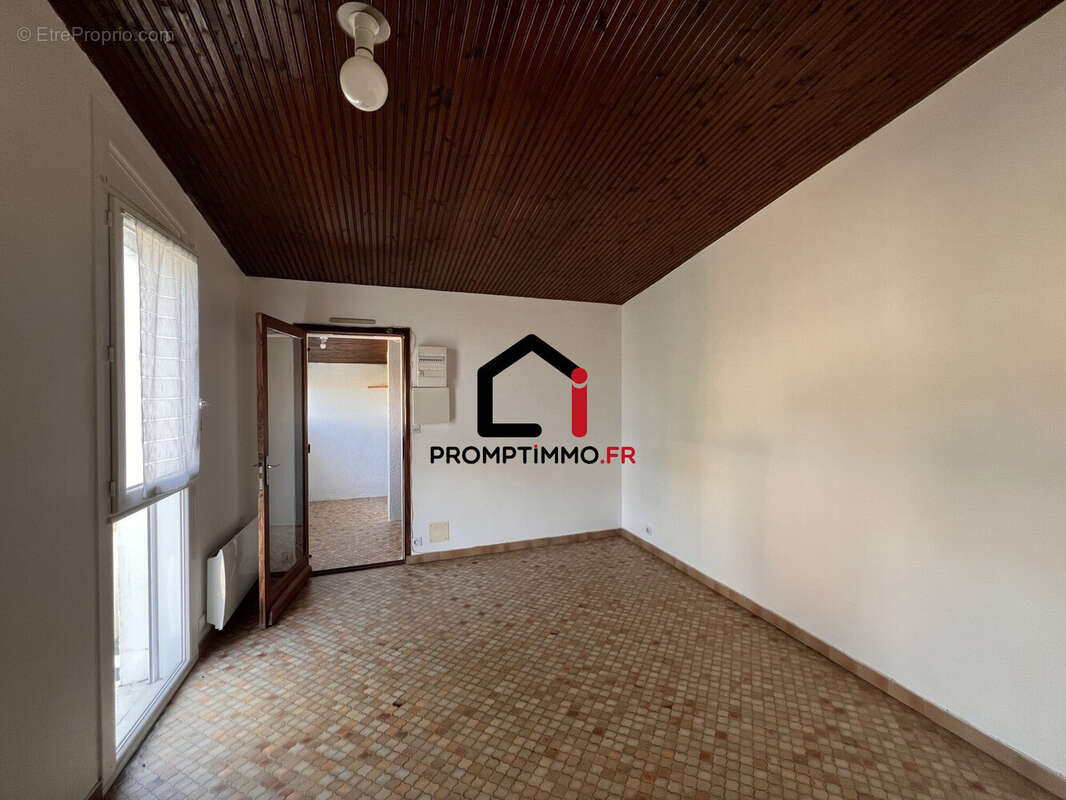 Appartement à VAUX-SUR-MER