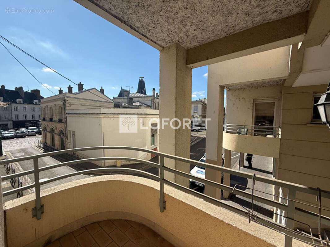 Appartement à MEULAN