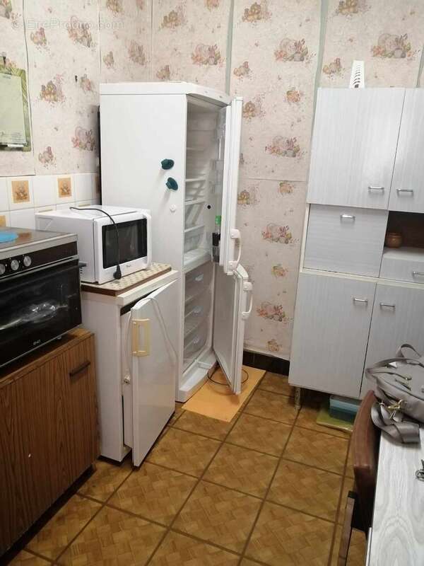 Maison à LA FERTE-CHEVRESIS