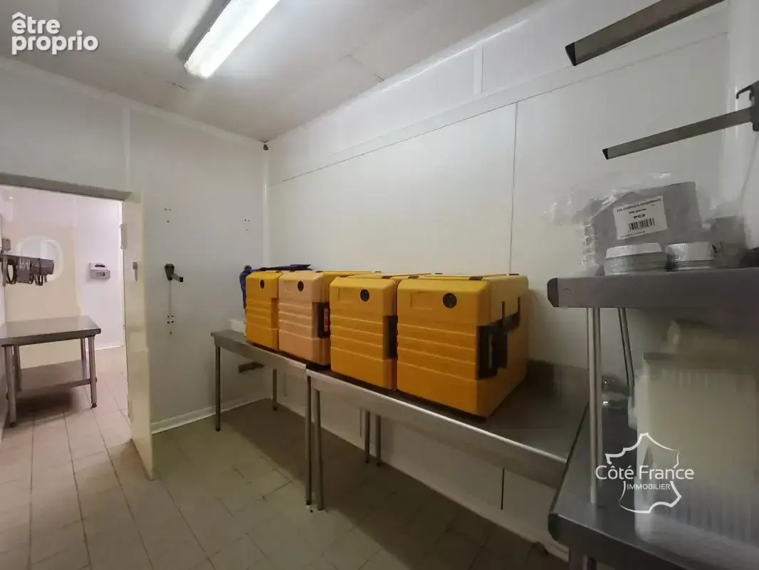 À VENDRE   Fonds et Murs Commerciaux Activité Traiteur   GIV - photo 11