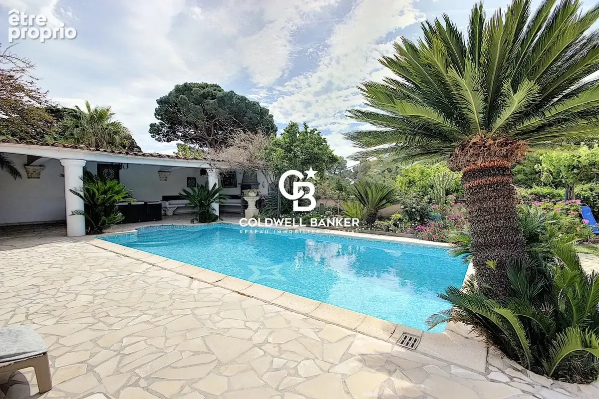 Villa provencale  avec 3 habitations - photo 6
