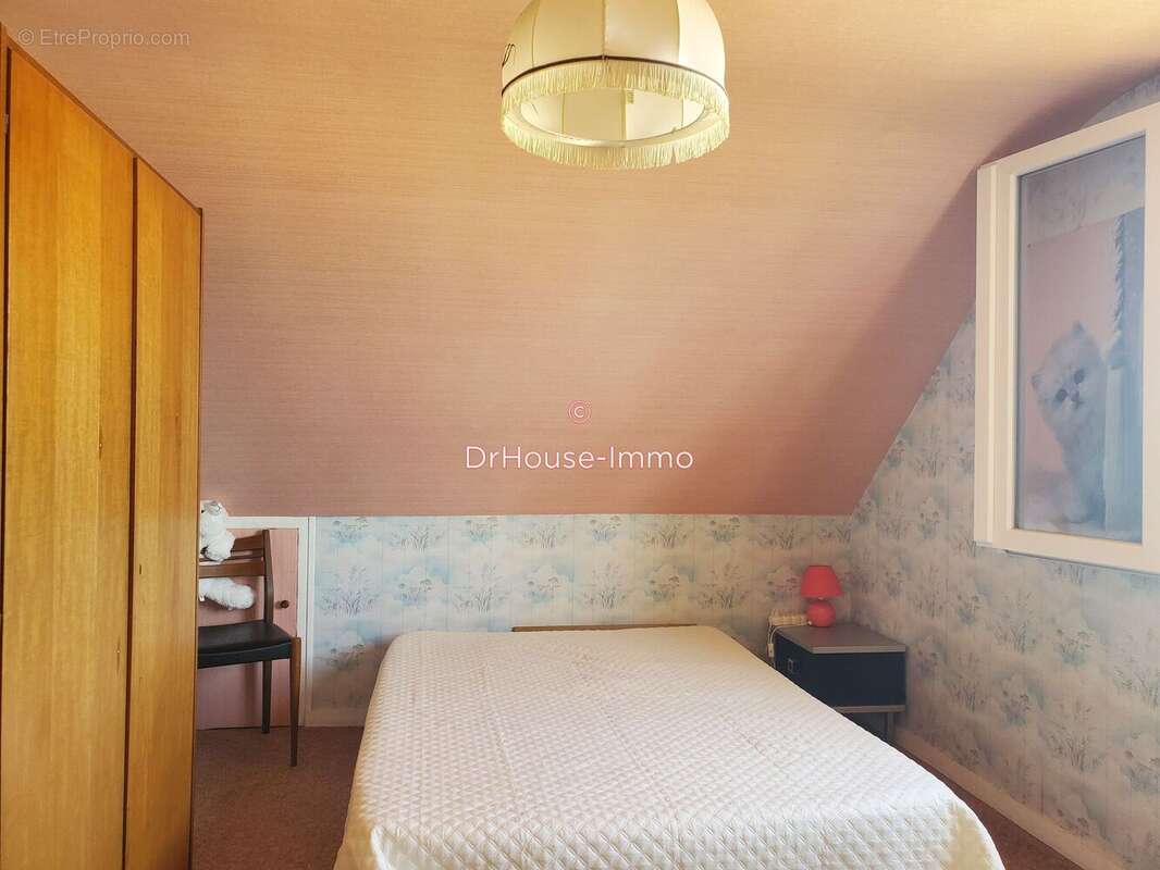 Maison 96 m² à Illiers-Combray  - photo 8