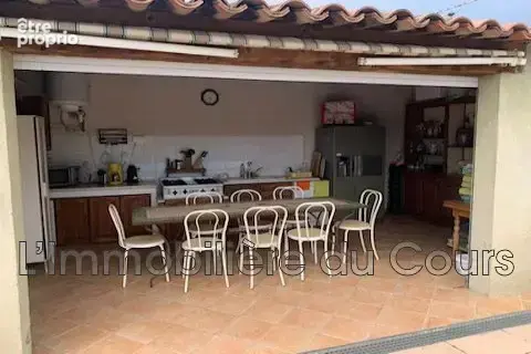 Maison 4 pièces 115 m² à vendre à Rognes (13840) - photo 4