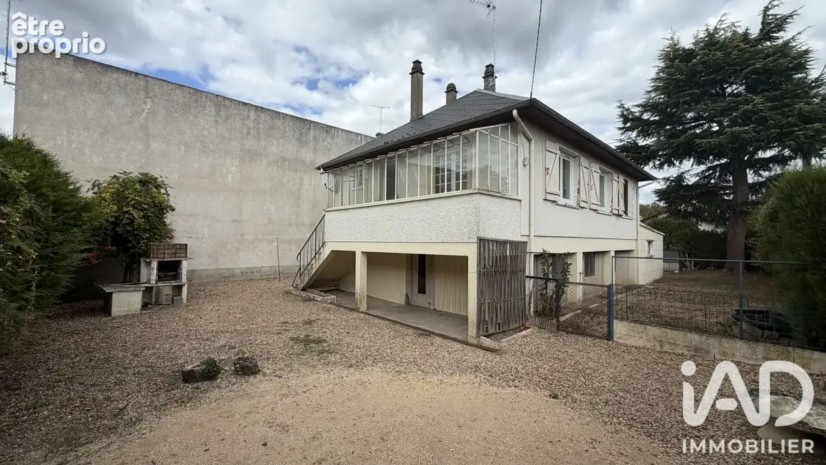Photo 1 - Maison à VIERZON