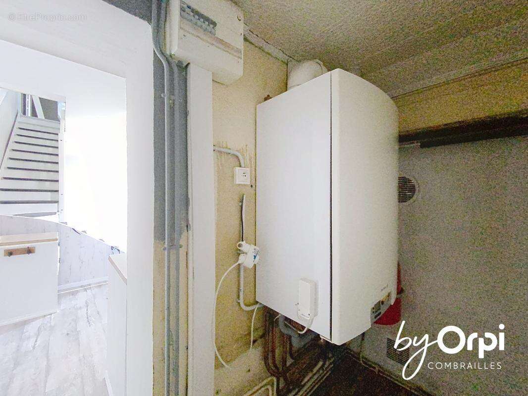 Maison à SAINT-ELOY-LES-MINES