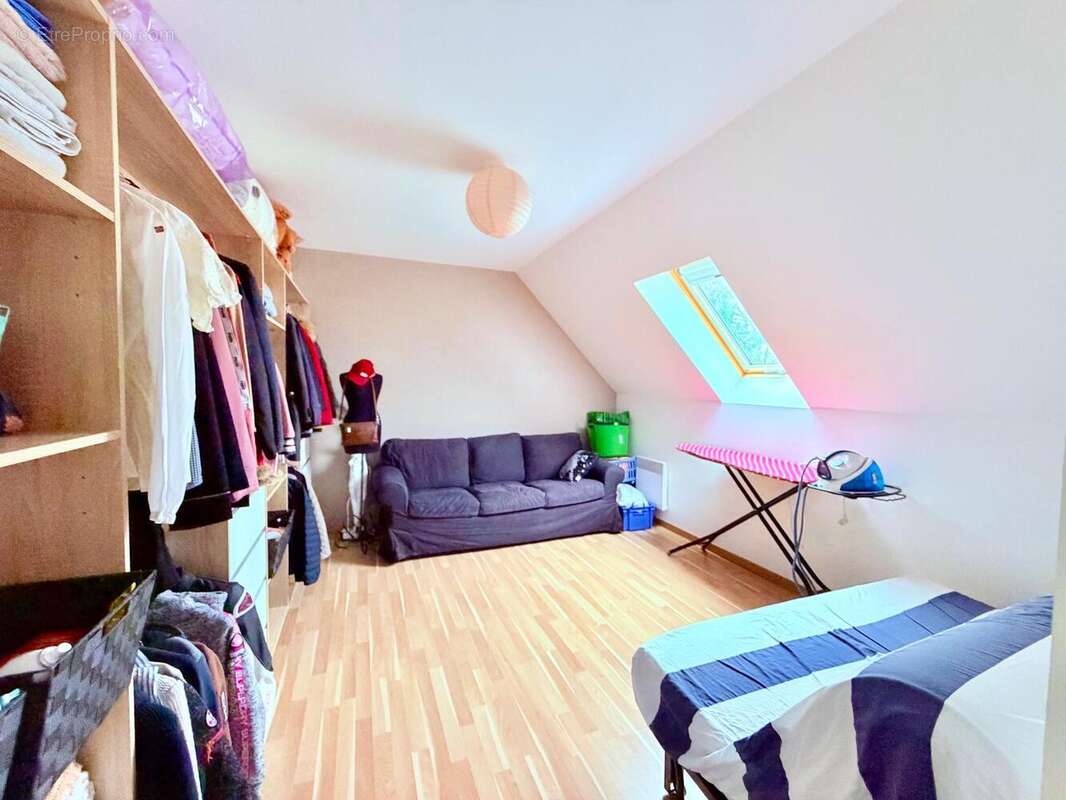 Photo 8 - Maison à THORIGNY-SUR-OREUSE