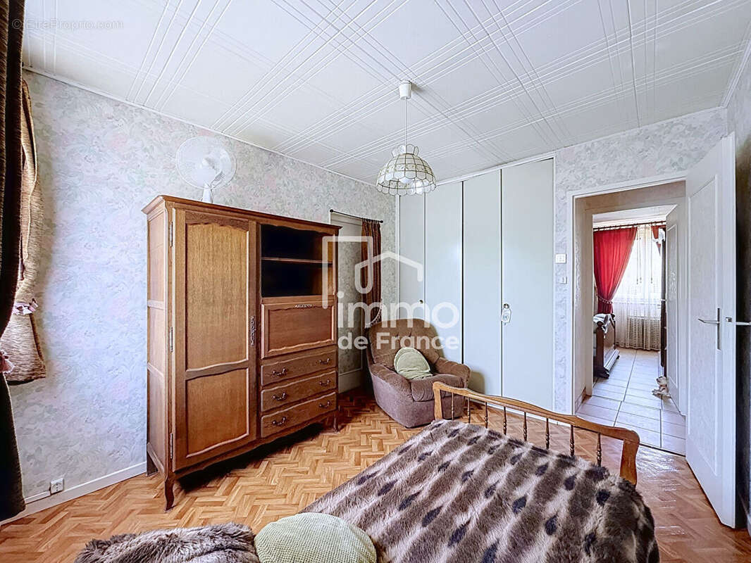 Maison Bellegarde-sur-valserine  88 m2 - photo 12