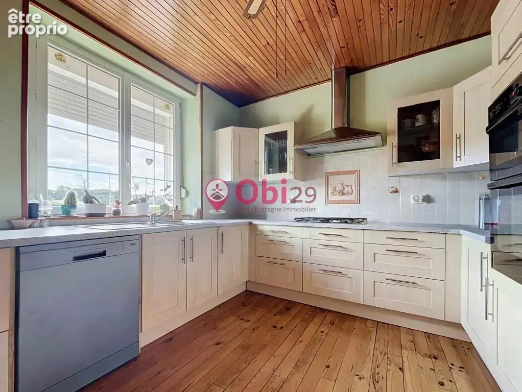 Charmante maison avec 218 m² de dépendances à Spézet - photo 10