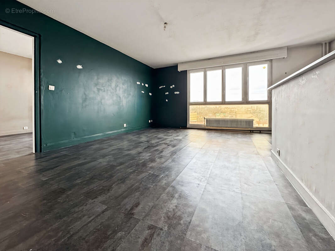 Appartement à ROSNY-SOUS-BOIS