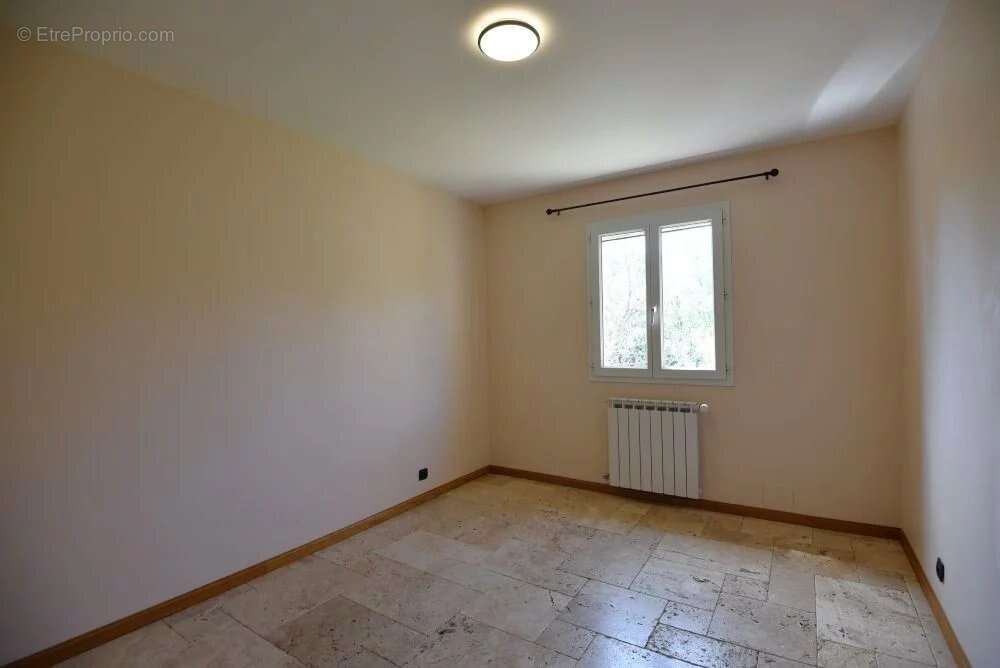 Maison à FAYENCE