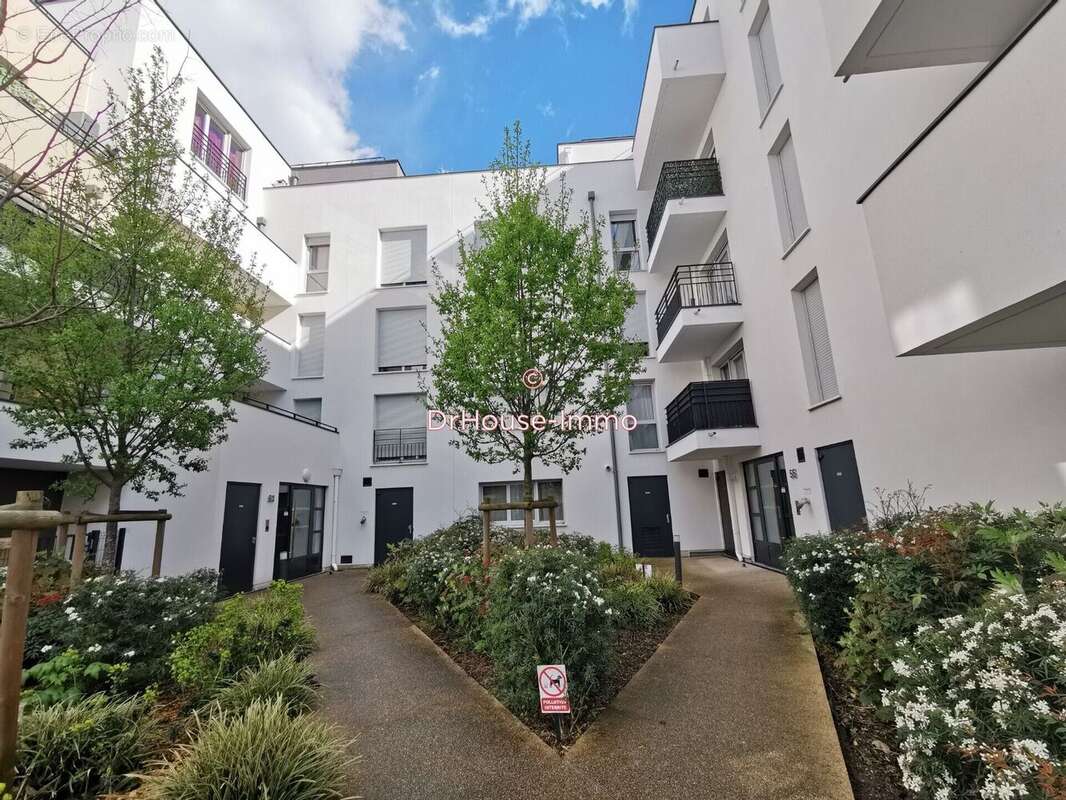 Appartement à LIVRY-GARGAN