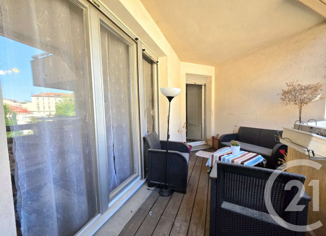 Appartement à VILLEURBANNE