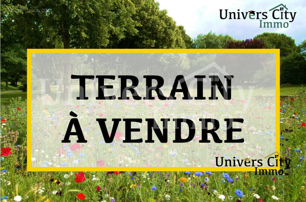 Terrain à SAINT-COLOMBAN